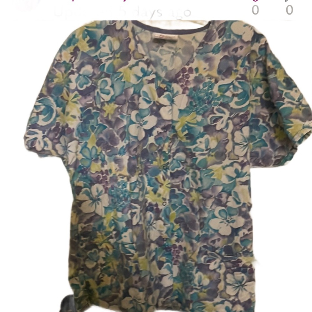 Jasco uniform vintage 90’s floral scrub top size medium